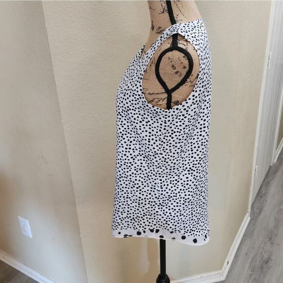 Chico's black & white polka dot tank top size XS - Picture 3 of 4